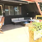 Apartment Wooden Premium Jacuzzival