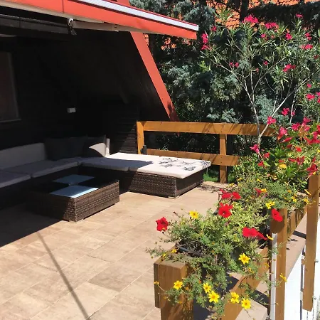 Wooden Prémium Jacuzzival *