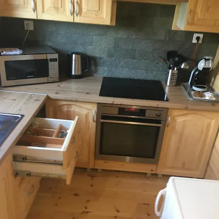 Wooden Premium Jacuzzival Apartment