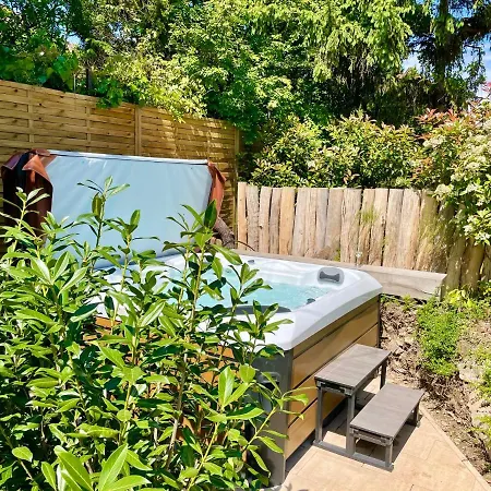 Wooden Prémium Jacuzzival *