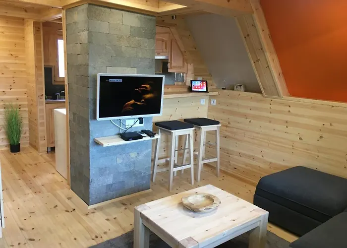 Wooden Premium Jacuzzival Lägenhet Alsóörs